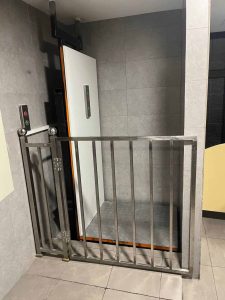 بالابر هیرولیک