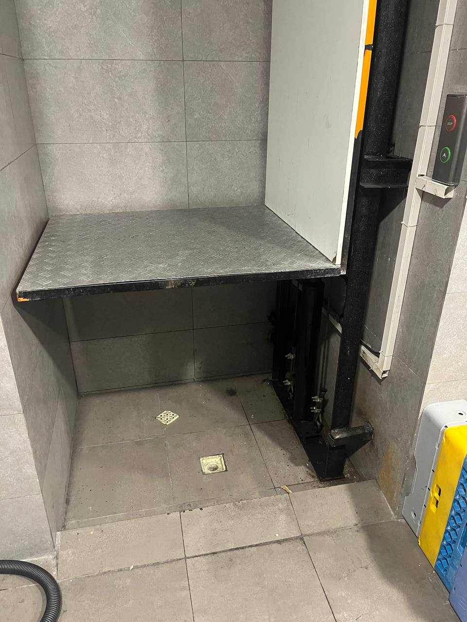 بالابر هیرولیک