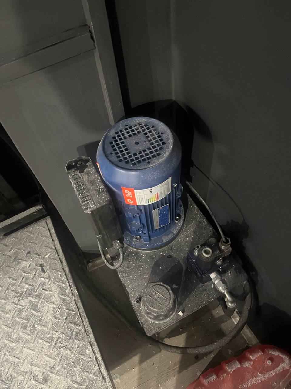 بالابر هیدرولیک